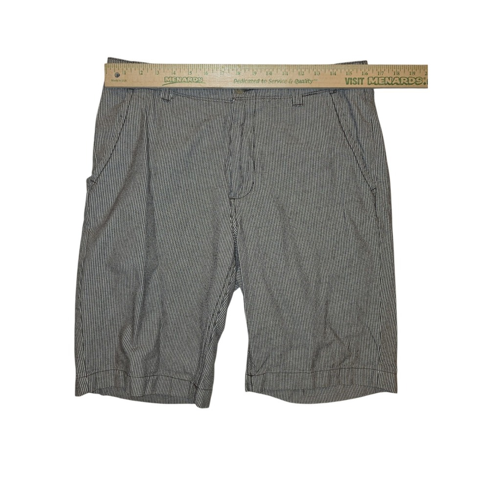Cremieux William Shorts Mens 32 Gray Striped Flat Front Cotton 9.5 Inseam - Picture 2 of 8
